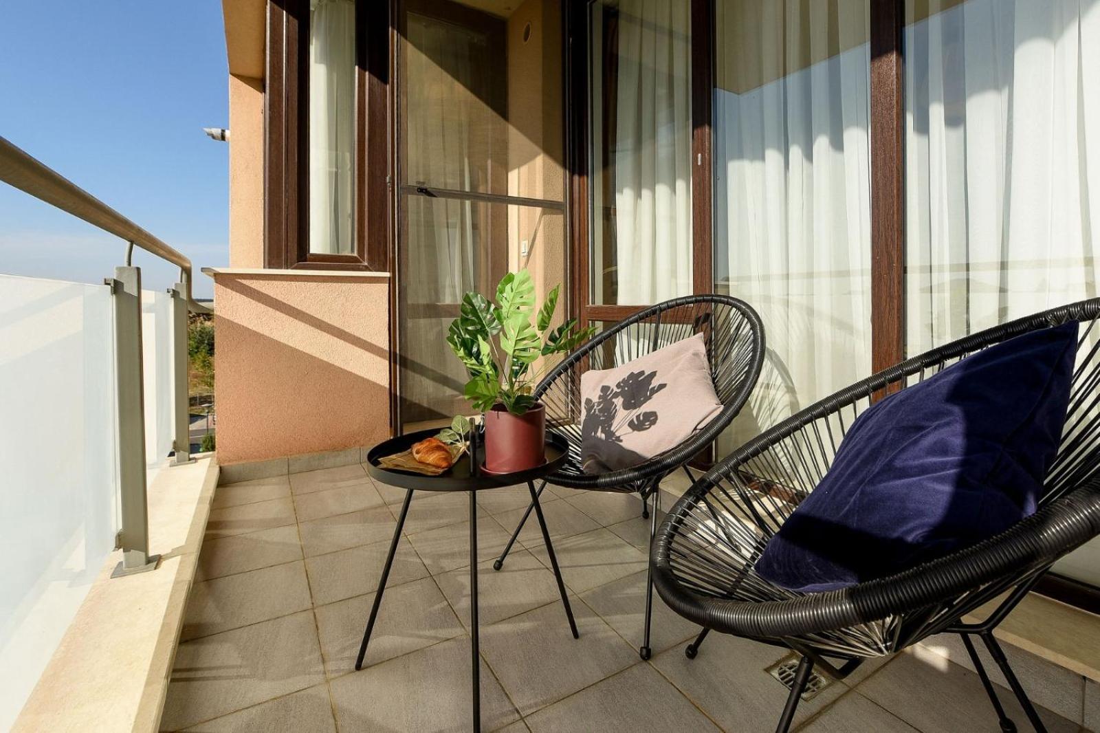 Апартаменти Wonderfull 1Br Aviatiei Бухарест Екстер'єр фото